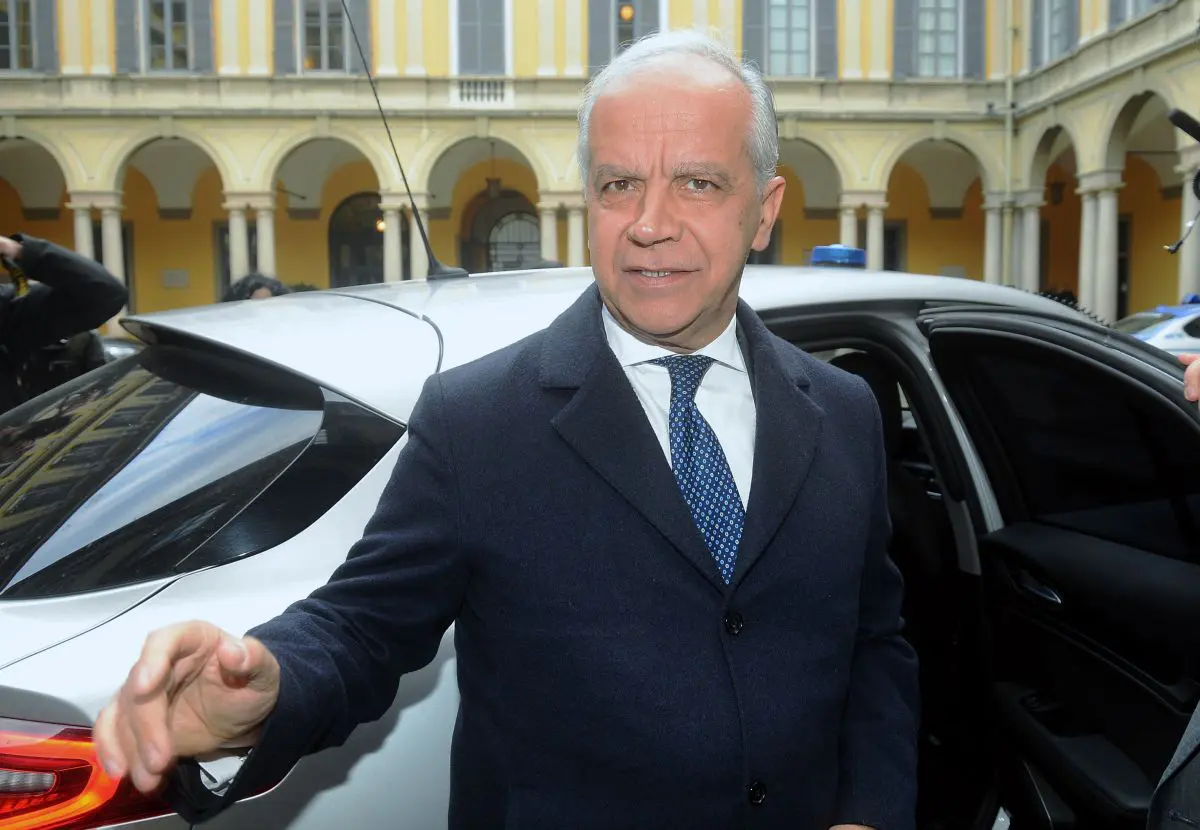 Piantedosi “Previsto ampliamento presidi polizia in ospedali” Piantedosi “Previsto ampliamento presidi polizia in ospedali”
