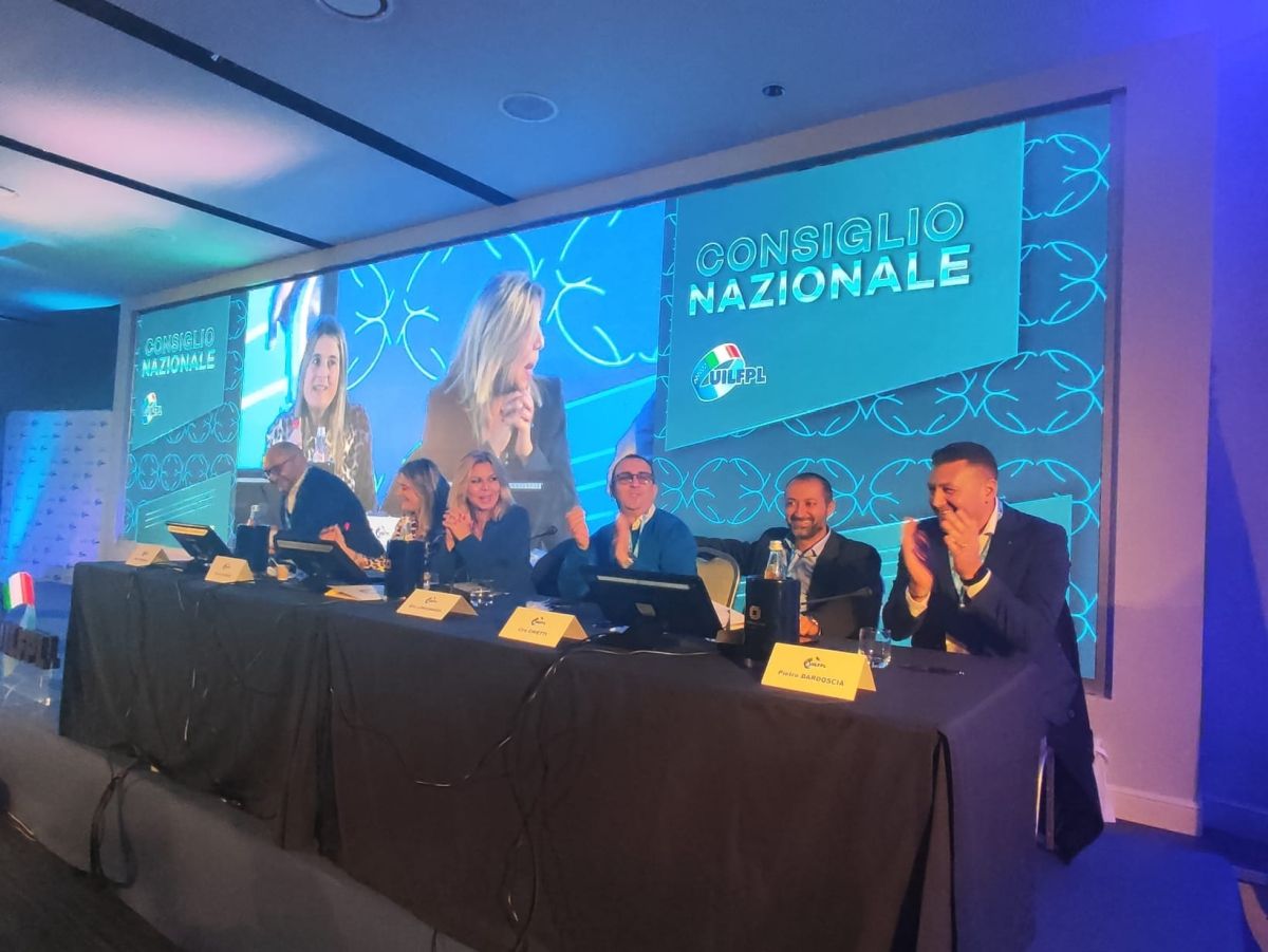 Uil Fpl “No a contratti al ribasso, difendiamo il lavoro pubblico” Uil Fpl “No a contratti al ribasso, difendiamo il lavoro pubblico”