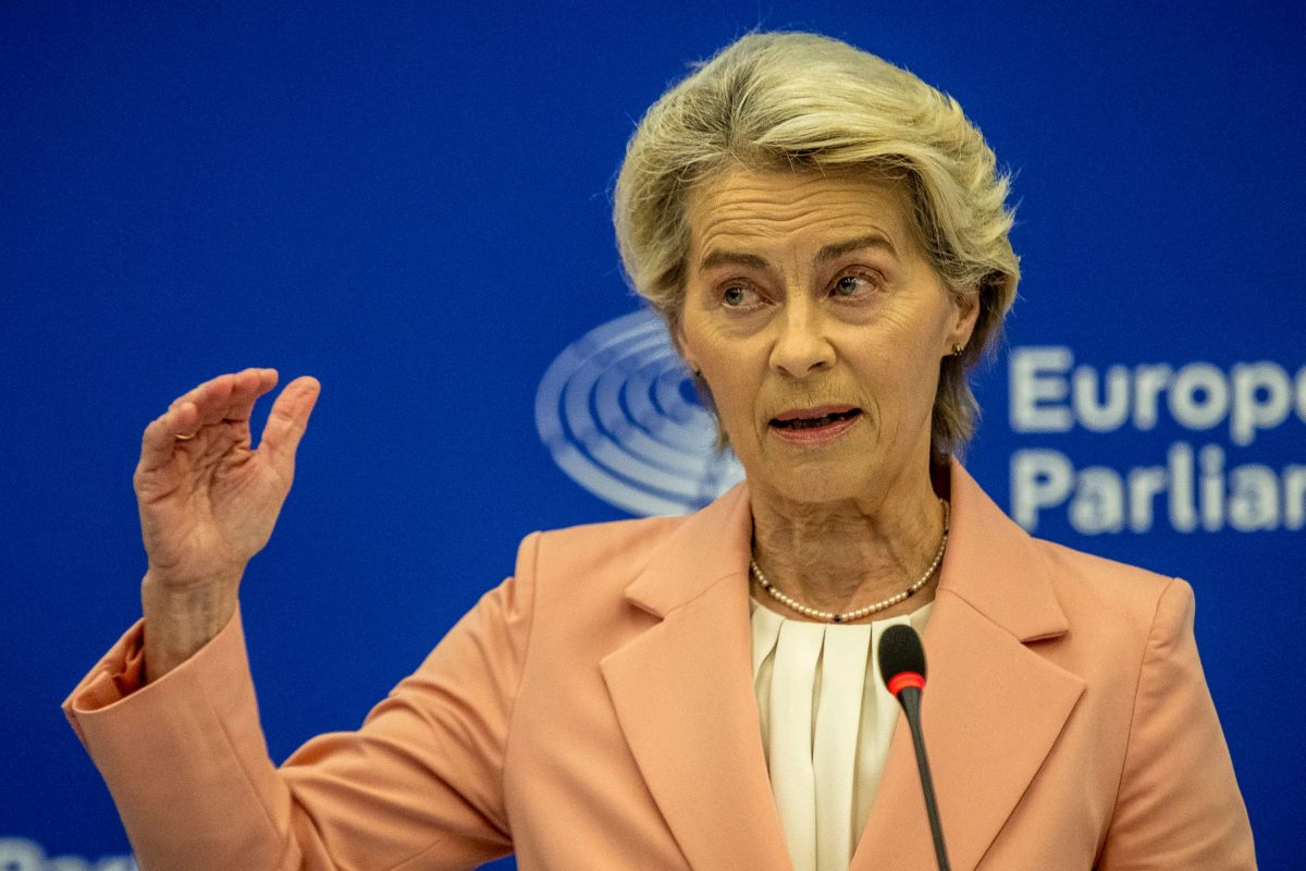 Dazi, Von der Leyen “Vogliamo negoziare ma da una posizione di forza” Dazi, Von der Leyen “Vogliamo negoziare ma da una posizione di forza”