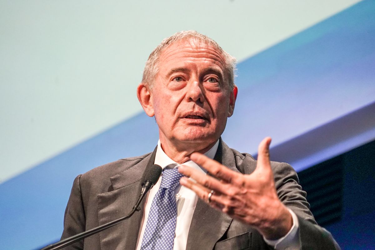 Urso “200 MILIONI ad Adi per garantire continuità produttiva ex ILVA”