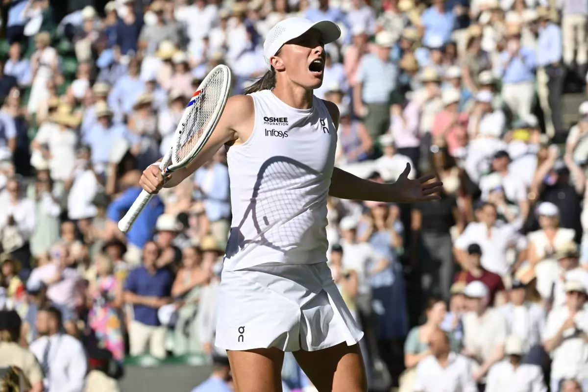 Swiatek regina a Wimbledon, stesa Anisimova con un doppio 6-0