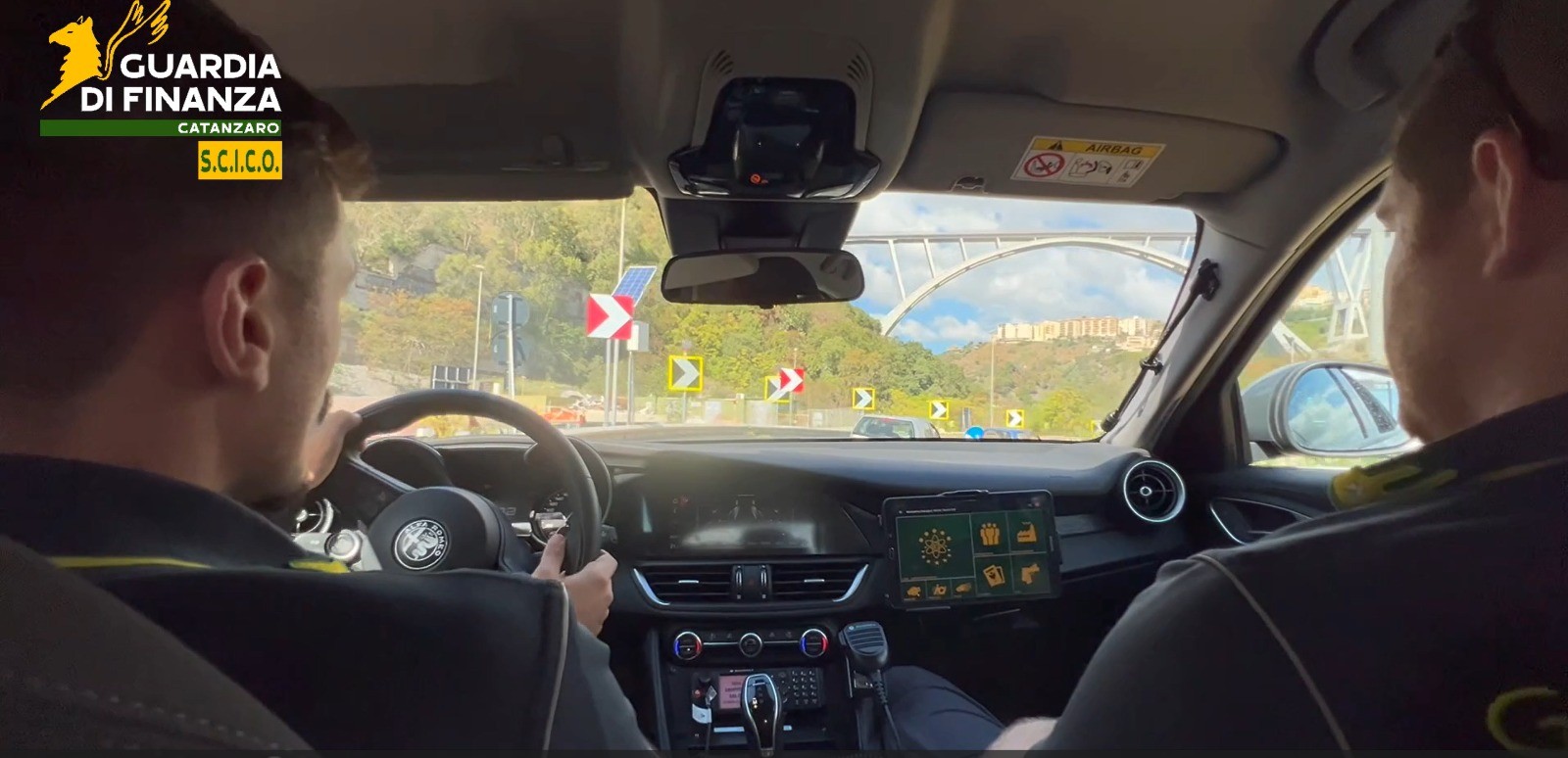 Smantellato traffico di droga dal Sudamerica, 9 arresti in Calabria