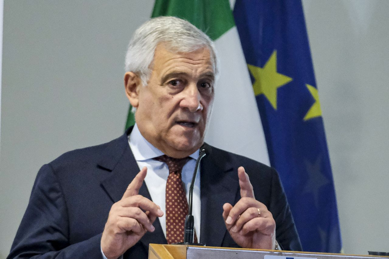 Tajani “A Gaza in corso carneficina, contrari a trasferimenti forzati”