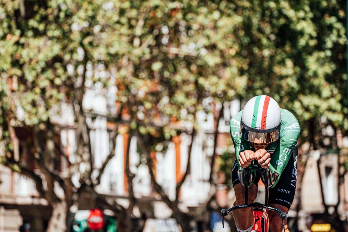 Ganna argento europeo nella crono elite, trionfa Evenepoel