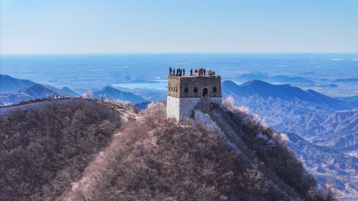 Cina: scavi su Grande Muraglia portano a importanti scoperte archeologiche