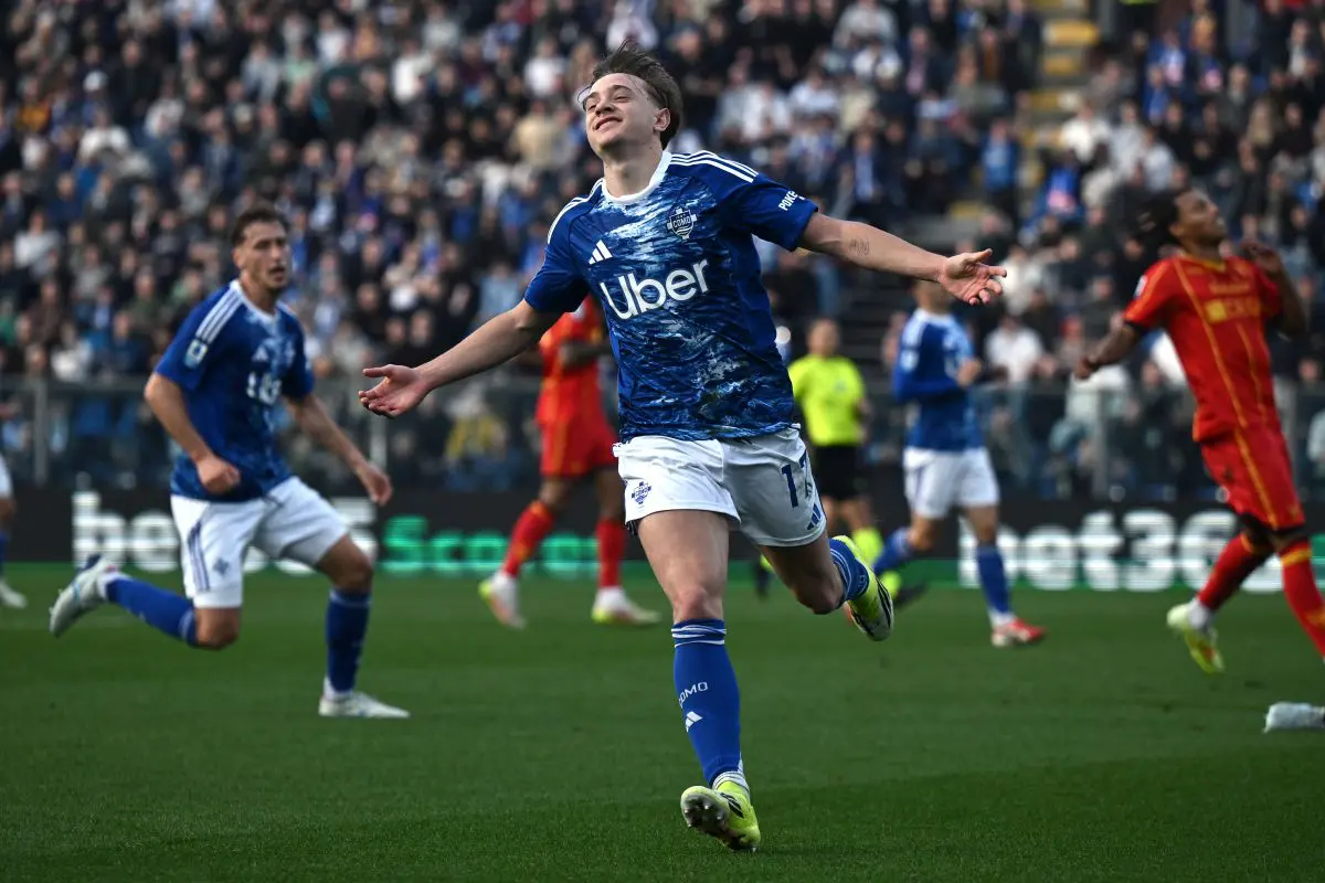 Profumo di Champions sul lago, il Como vola e batte 3-1 il Lecce