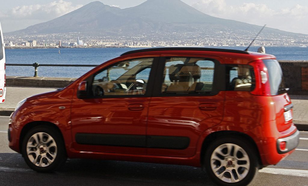 Auto usate, nel 2025 Panda, 500 e Golf i modelli più cercati in Italia