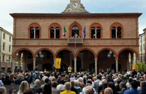 Sisma 2012. Quattordici anni dopo la seconda scossa del 29 maggio, riapre il municipio di Mirandola