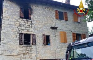 Incendio in abitazione nel pomeriggio a Pavullo