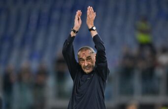 Inizia l’era Sarri all’Atalanta, c’è la firma su un triennale